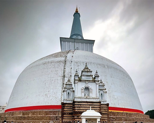ruwanweliseya-anuradhapura-2